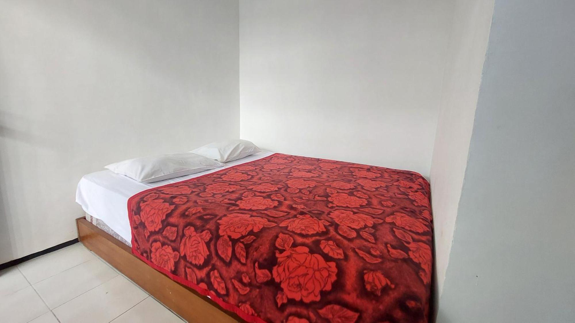 Riche Heritage Hotel Malang Exteriör bild